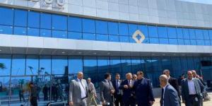 جولة تفقدية للجنة العليا للتفتيش الأمني والبيئي بمطار شرم الشيخ الدولي - الأول نيوز