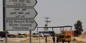 الأردن يهيب بالمسافرين متابعة وسائل الإعلام لحين إعادة فتح المعبر مجددا - الأول نيوز
