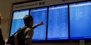 الإغلاق الحكومي يهدد بخفض الحركة الجوية 10% في 40 مطاراً أمريكياً - الأول نيوز