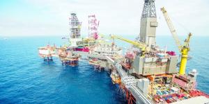 النفط يستقر عند أدنى مستوى في أسبوعين - الأول نيوز