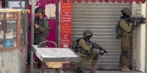 قوات الاحتلال الإسرائيلى تواصل اقتحام بلدة السيلة الحارثية غربى جنين - الأول نيوز