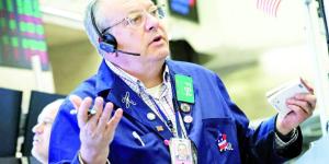 الأسهم الأمريكية تتراجع بعد صعود قياسي لـ«داو جونز» - الأول نيوز