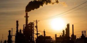 أمريكا تمنح عقودا لشراء مليون برميل نفط للاحتياطي الاستراتيجي - الأول نيوز