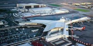 استئناف حركة الطيران فى مطار الكويت الدولى بعد تحسن الأحوال الجوية - الأول نيوز