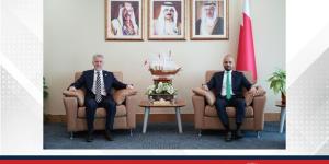 وزير التنمية الاجتماعية يستقبل سفير المملكة المتحدة لدى مملكة البحرين - الأول نيوز
