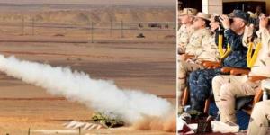 وزير الدفاع يشهد تنفيذ المرحلة الرئيسية للرماية الصاروخية لقوات الدفاع الجوى - الأول نيوز