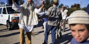 مستعمرون يقطعون خطوط ناقلة للمياه في الأغوار الشمالية - الأول نيوز