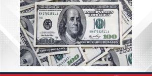 الدولار يحوم قرب أدنى مستوياته في 5 أسابيع - الأول نيوز