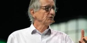 تحذير من "عراب الذكاء الاصطناعى": الوظائف البرمجية المتوسطة فى خطر - الأول نيوز