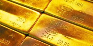 الذهب ينخفض إلى 4186 دولاراً للأونصة في بداية تعاملات الأسبوع - الأول نيوز