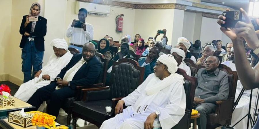 حاكم إقليم دارفور يُحذر من تجدد مخطط لتقسيم السودان - زاجل الإخباري