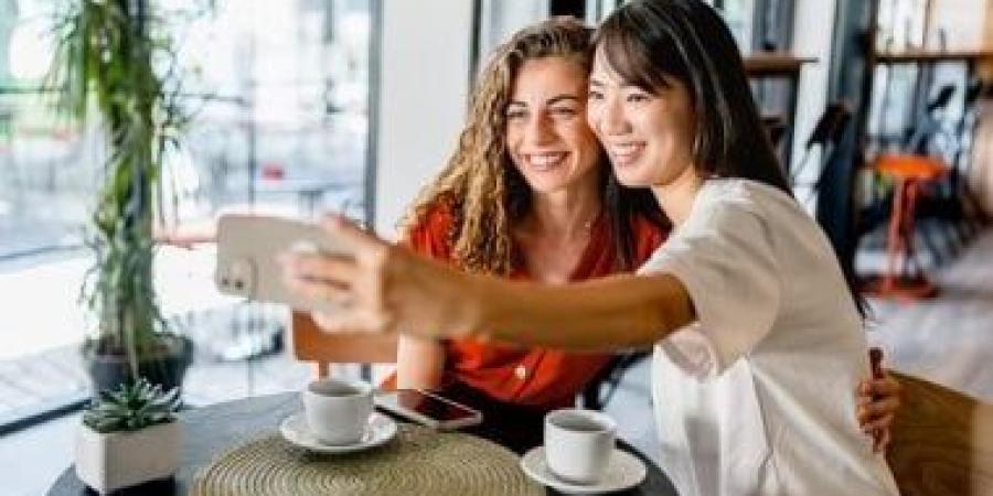 3 أبراج فوتوجرافر دايمًا صورهم بتطلع حلوة.. برج القوس ملك اللقطات المميزة - الأول نيوز