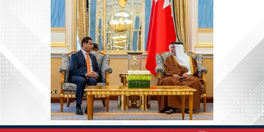 سمو ولي العهد رئيس مجلس الوزراء: مملكة البحرين حريصة على مواصلة البناء على ما تحقق من منجزات مشتركة على صعيد العلاقات البحرينية الباكستانية بما يعزز آفاق التعاون بين البلدين - الأول نيوز