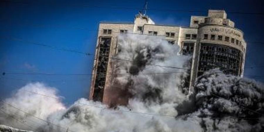 إعلام فلسطينى: طيران الاحتلال يشن عدة غارات على مناطق مختلفة من مدينة غزة - الأول نيوز