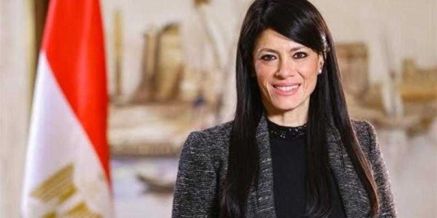 وزيرة التخطيط توجه التهنئة للرئيس السيسي وقواتنا المسلحة بمناسبة ذكرى انتصارات أكتوبر - الأول نيوز