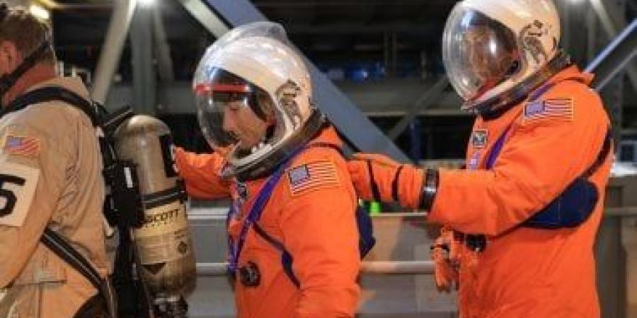 ناسا تقترب من إطلاق مهمة “أرتيميس 2” بعد دمج وحدة “أوريون” مع صاروخ SLS - الأول نيوز