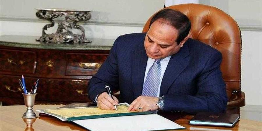 الرئيس السيسى يصدر قرارًا بتعيينات مجلس الشيوخ.. الأسماء - الأول نيوز