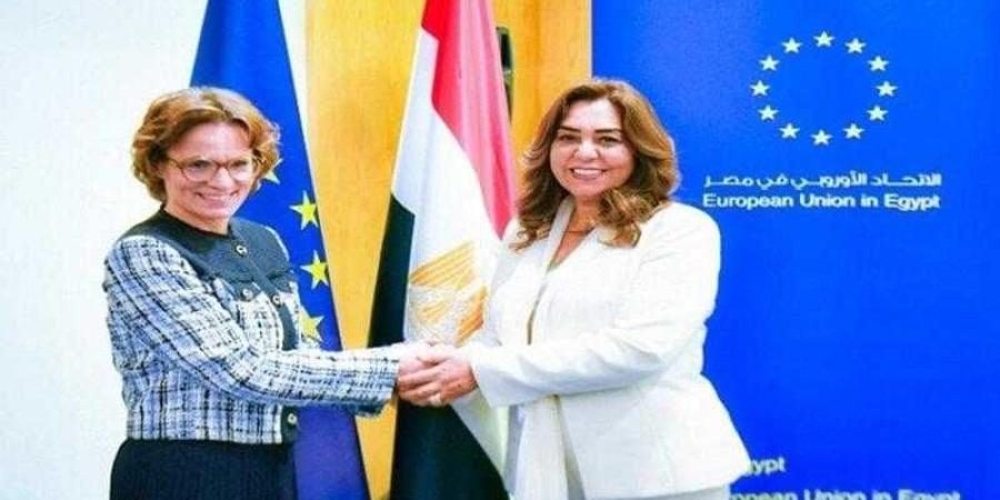 وزيرة التنمية والقائم بأعمال وزير البيئة تبحث مع مفوضة البيئة بالاتحاد الأوروبي التعاون - الأول نيوز