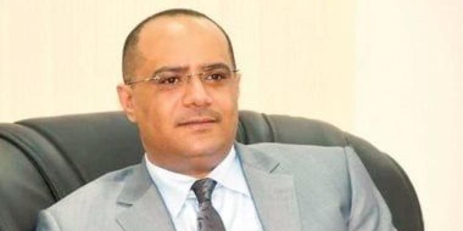 وزير التخطيط اليمنى: فرص العمل المستدامة تمثل الأساس لتحقيق الاستقرار - الأول نيوز