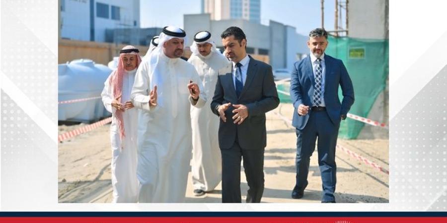 وزير البلديات والزراعة يتفقد مشروع "سيف داون تاون" ويؤكد أهميته في التنمية الحضرية - الأول نيوز