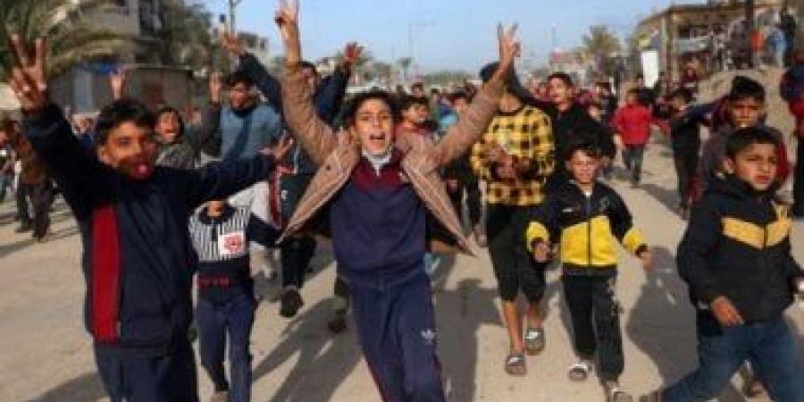 أطفال غزة بلا مدارس.. صحيفة: 97% دمرت و600 ألف طفل محرومون من التعليم - الأول نيوز