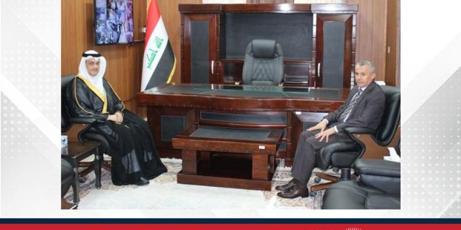 رئيس محكمة استئناف النجف يستقبل القنصل العام لمملكة البحرين في النجف - الأول نيوز