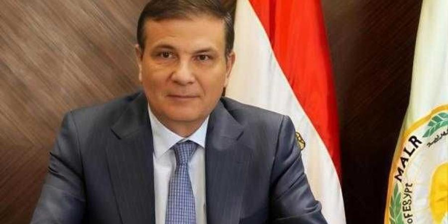 وزير الزراعة يتابع جهود الحملة القومية لتحصين الماشية - الأول نيوز