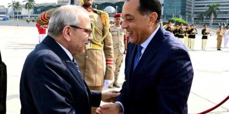 رئيس الوزراء ونظيره اللبنانى يعقدان جلسة مباحثات ثنائية اليوم - الأول نيوز