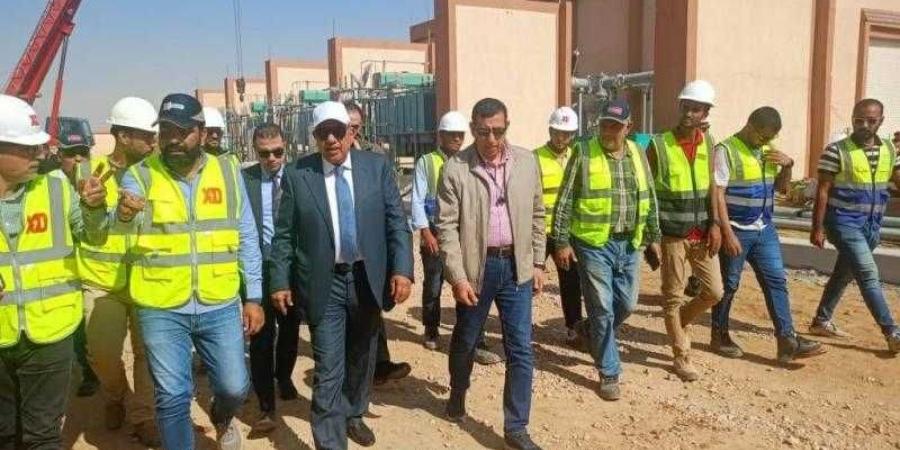 وزير الكهرباء يتفقد محطة محولات ND5 جهد 220/66/11 سعة 350 ميجا فولت أمبير - الأول نيوز
