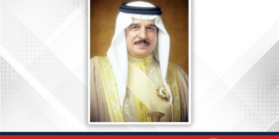 جلالة الملك المعظم يستقبل معالي وزير الداخلية بسلطنة عمان - الأول نيوز