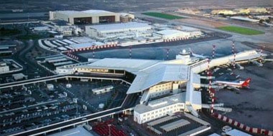 استئناف حركة الطيران فى مطار الكويت الدولى بعد تحسن الأحوال الجوية - الأول نيوز