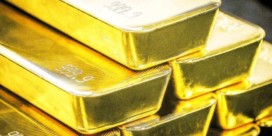 تراجع الذهب 1% وسط عمليات بيع بعد انتهاء الإغلاق الحكومي الأمريكي - الأول نيوز