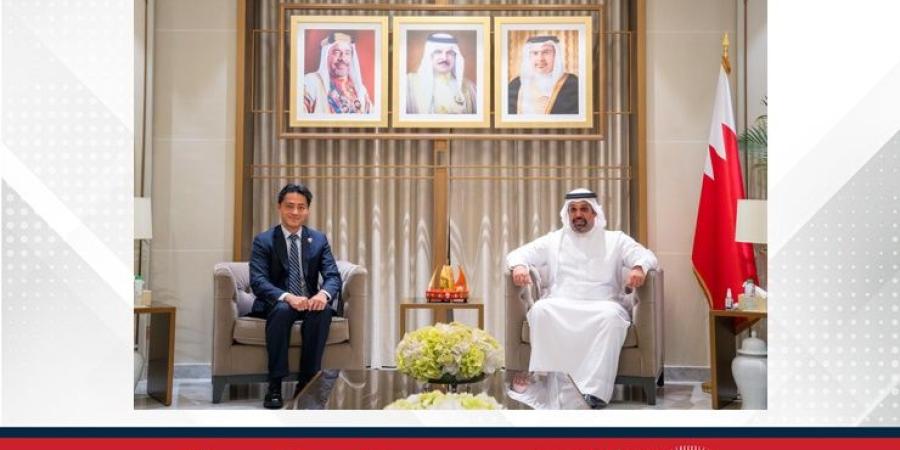 وزير المالية والاقتصاد الوطني يستقبل القنصل الفخري لمملكة البحرين في هونغ كونغ - الأول نيوز