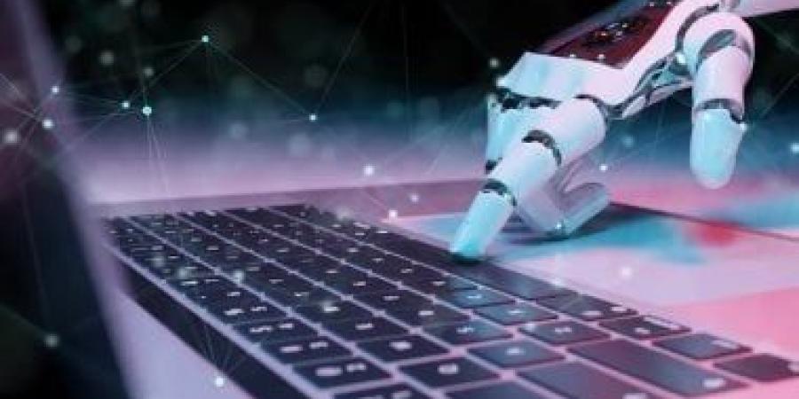 رئيس قسم الـAI فى مايكروسوفت يُحذّر من صعوبة احتواء الذكاء الاصطناعى الفائق - الأول نيوز