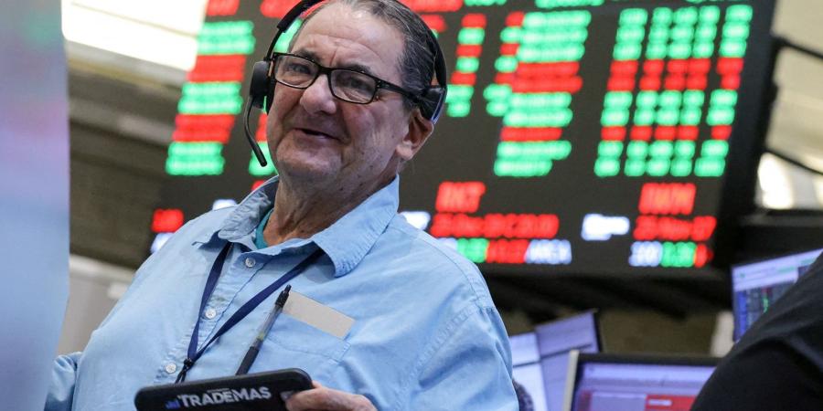 مؤشرات وول ستريت الثلاثة دون متوسط 50 يوماً - الأول نيوز