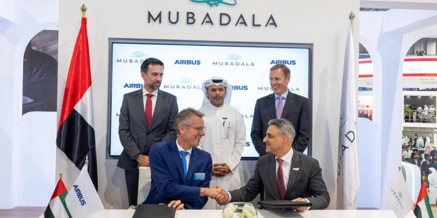 «إيرباص» و«مبادلة» توقّعان اتفاقية تعاون صناعي لبرنامج الطائرة A400M - الأول نيوز