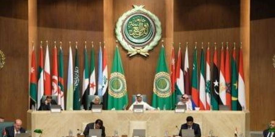 الجامعة العربية: معاناة الأسرى الفلسطينيين مسؤولية عربية جماعية - الأول نيوز