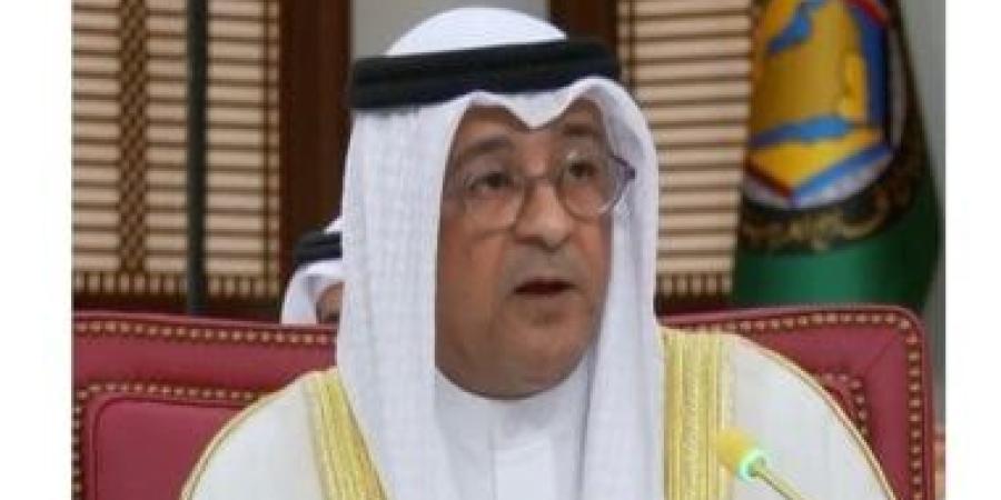 أمين مجلس التعاون الخليجى يعلن إنشاء هيئة خليجية للطيران المدنى - الأول نيوز