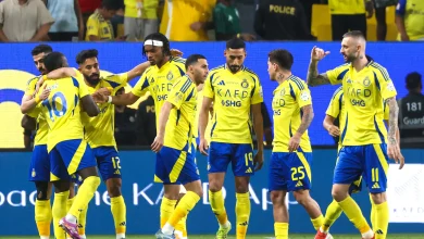 الروقي يفجر كواليس تنازل محترف النصر عن مستحقاته المالية "دعمًا للكيان"