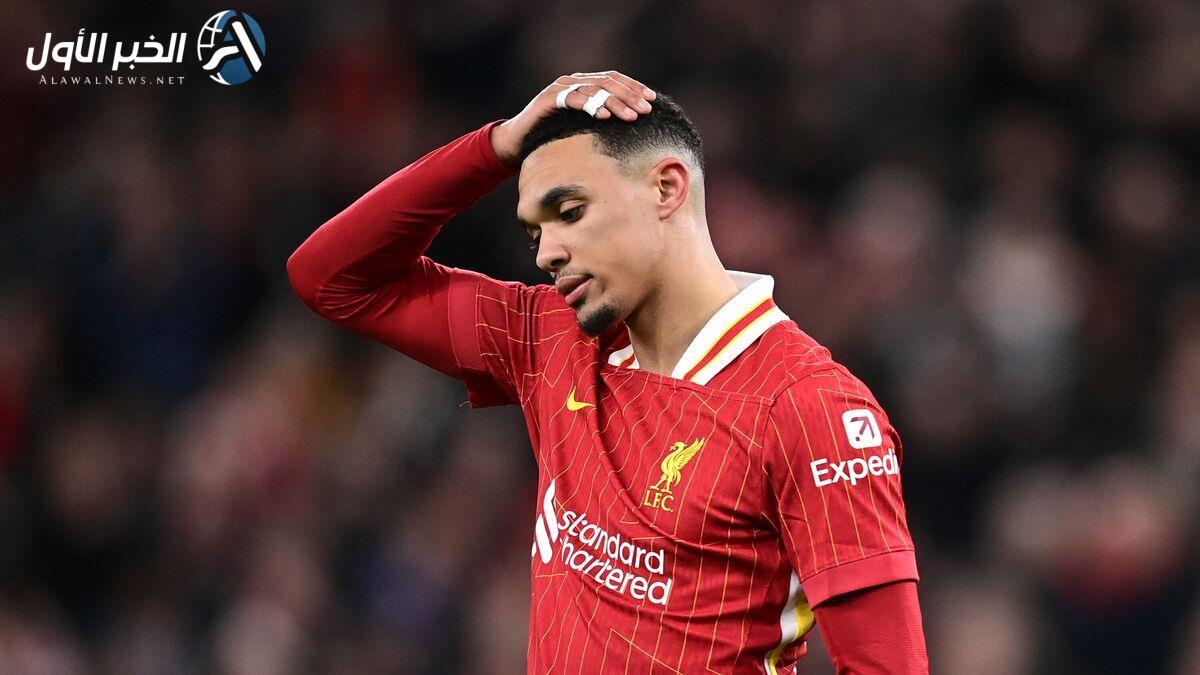 جماهير ليفربول تعلن تمردها على أرنولد.. وسلوت يردّ اعتباره