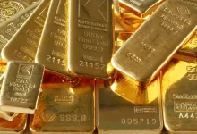 ماذا يحدث لسعر الذهب اليوم مع استمرار التوترات الجيوسياسية؟