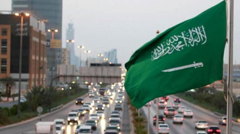 السعودية تبدأ حملة واسعة لوقف تجديد الإقامات