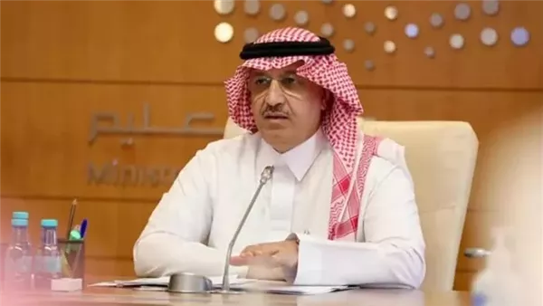تسوية فورية لصرف فروقات رواتب موظفي التعليم